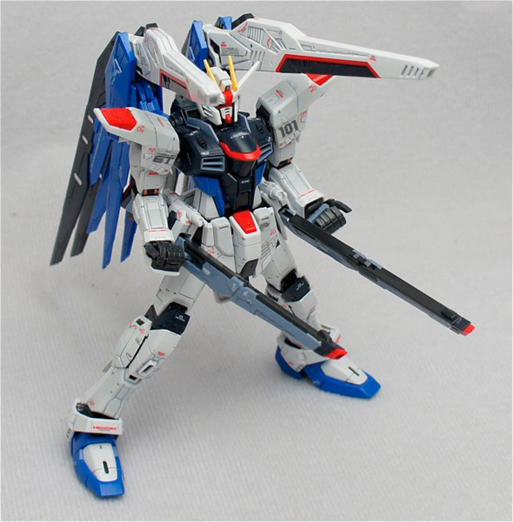 Freedom Gundam - Gundam - RG 1/144 - Bandai