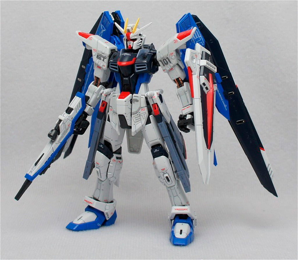 Freedom Gundam - Gundam - RG 1/144 - Bandai