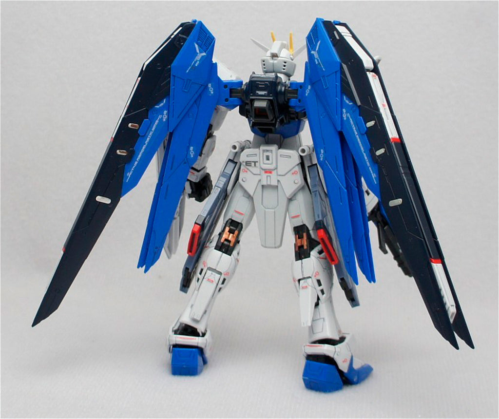 Freedom Gundam - Gundam - RG 1/144 - Bandai