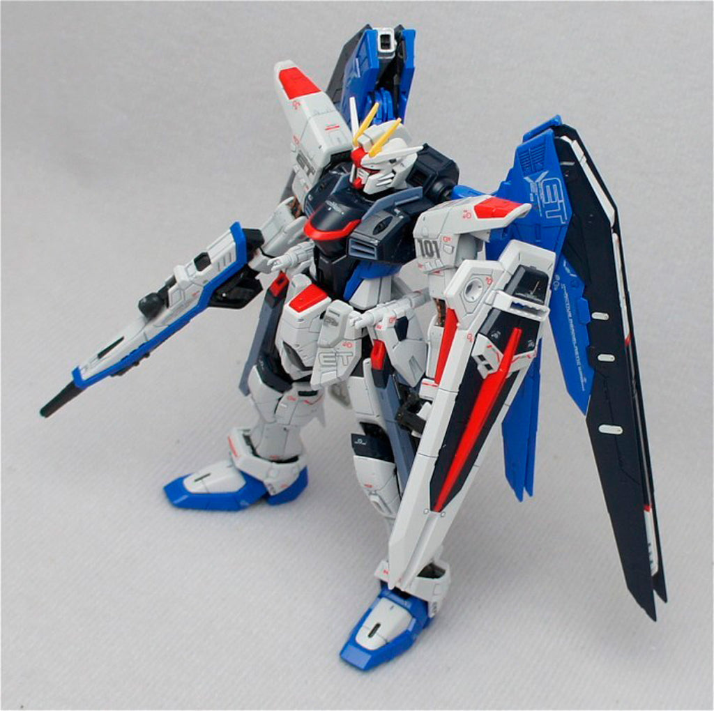 Freedom Gundam - Gundam - RG 1/144 - Bandai