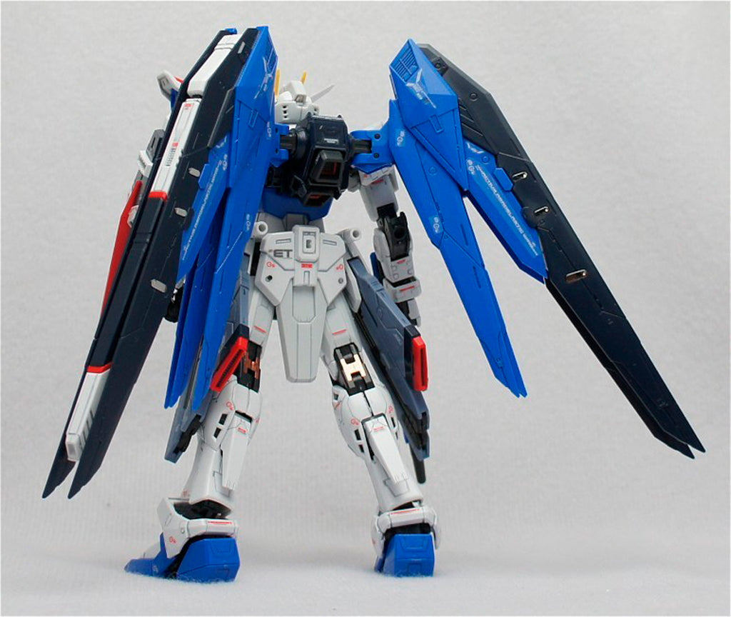 Freedom Gundam - Gundam - RG 1/144 - Bandai