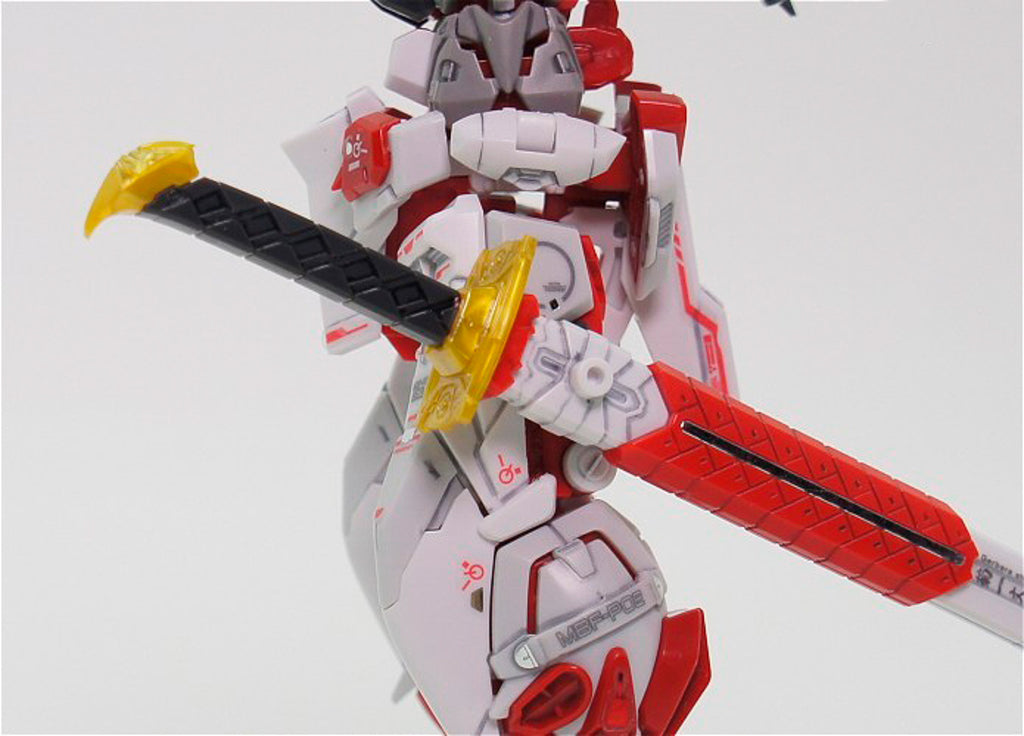 MBF-P02 Gundam Astray Red Frame - Gundam - RG 1/144 - Bandai