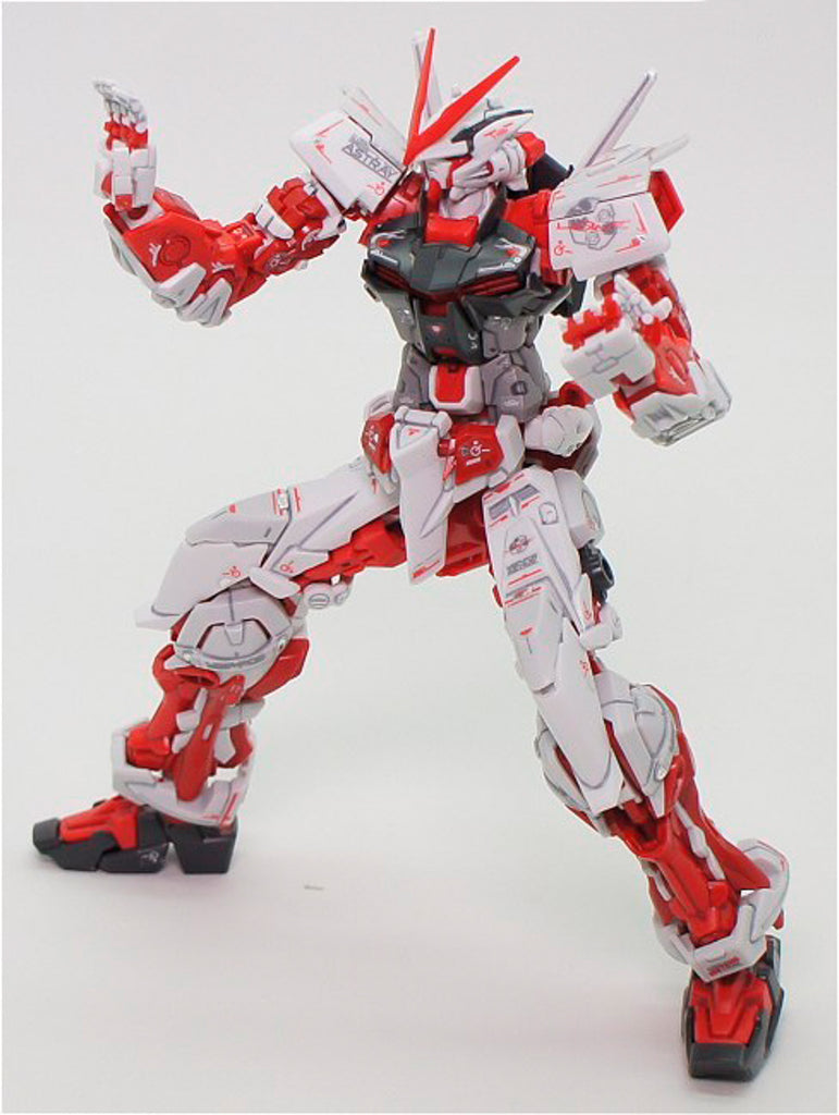 MBF-P02 Gundam Astray Red Frame - Gundam - RG 1/144 - Bandai