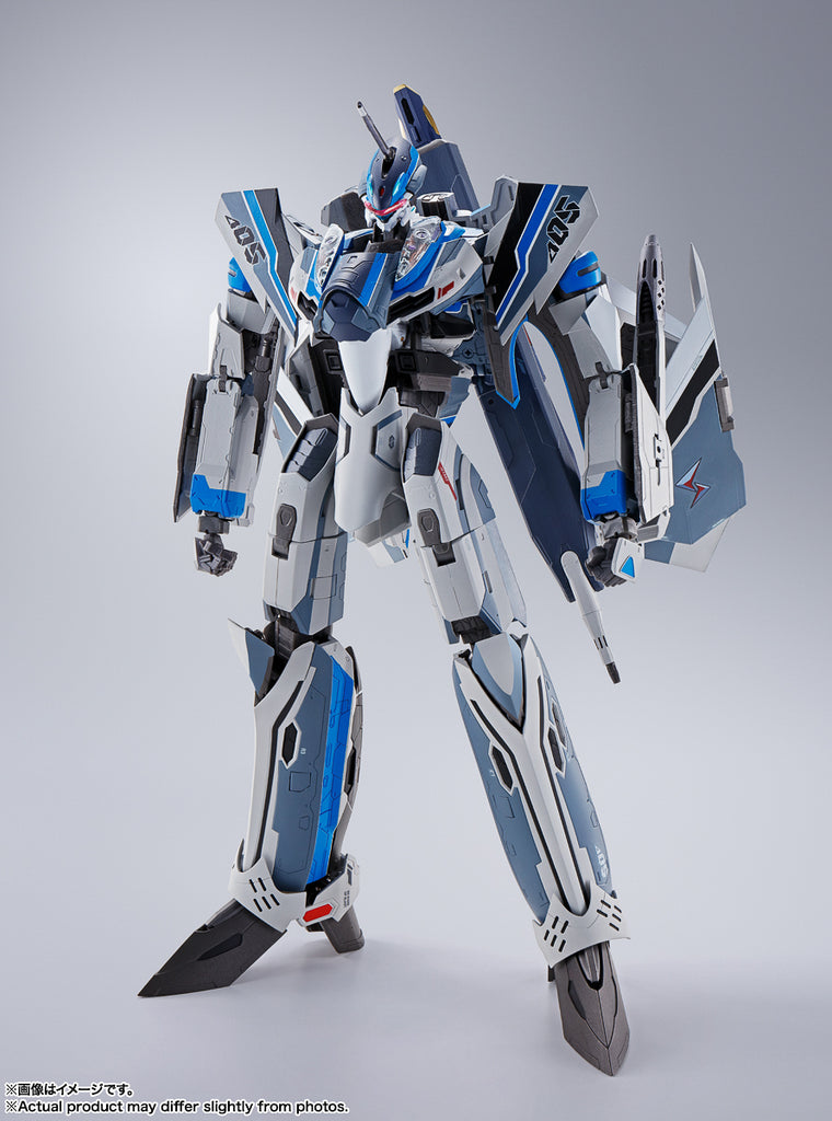 Figura VF-31AX Kairos-Plus Hayate Immelmann Use - Macross Frontier - DX Chogokin - Bandai