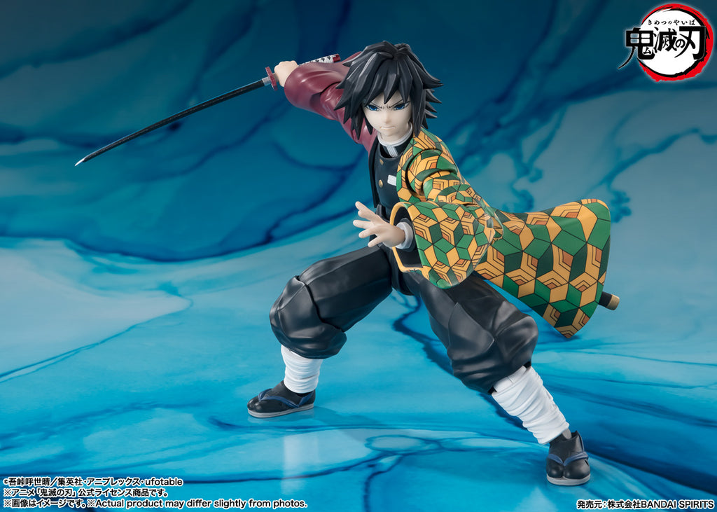 Figura Giyu Tomioka - Demon Slayer - S.H.Figuarts - Bandai