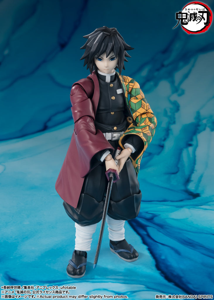 Figura Giyu Tomioka - Demon Slayer - S.H.Figuarts - Bandai