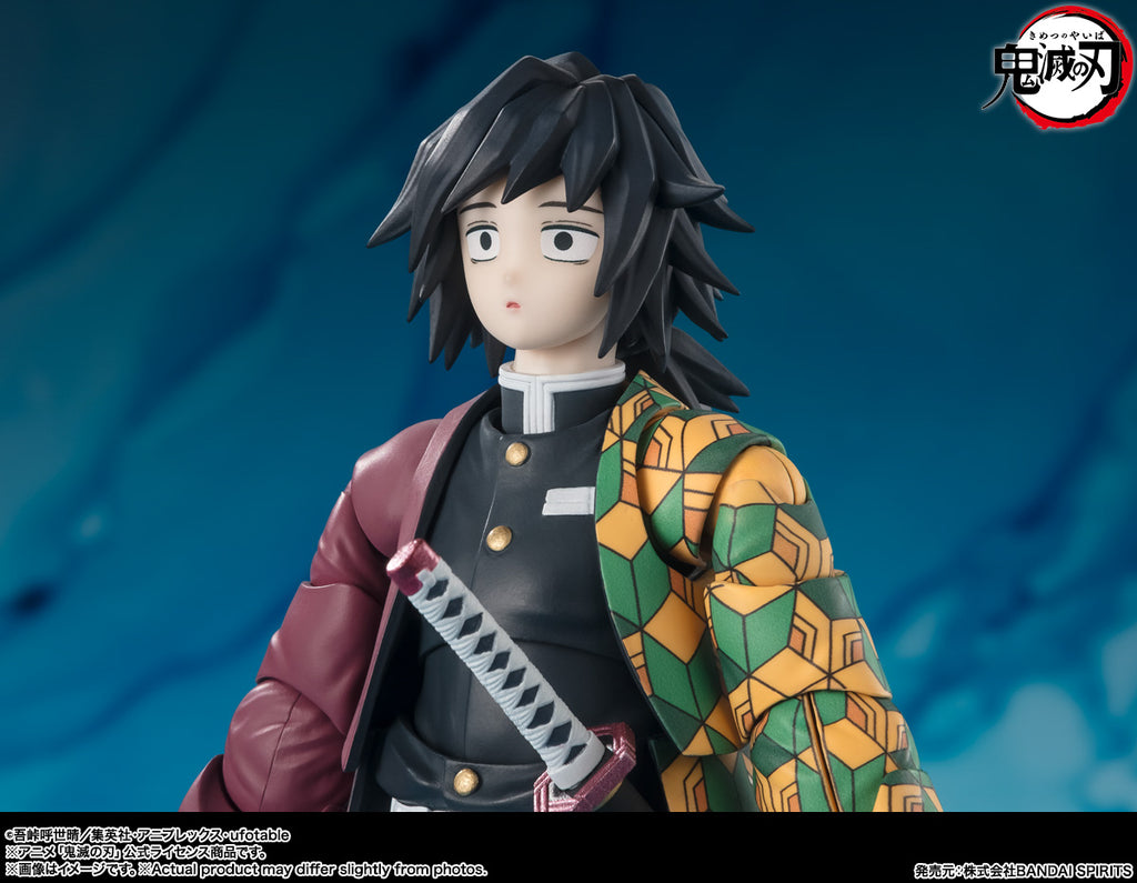 Figura Giyu Tomioka - Demon Slayer - S.H.Figuarts - Bandai