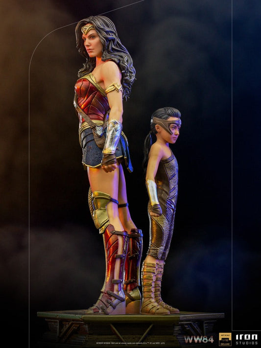 Estátua Wonder Woman & Young Diana Deluxe - WW84 - Art Scale 1/10 ? Iron Studios