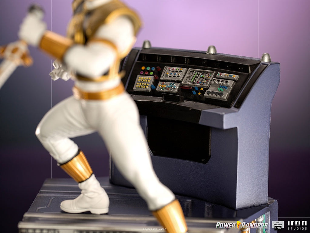 Estátua White Ranger - Mighty Morphin Power Rangers - BDS Art Scale 1/10 - Iron Studios