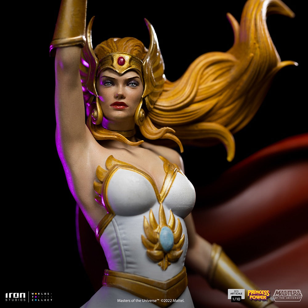 Estátua She-Ra Princesa do Poder - He-Man e os Mestres do Universo - Art Scale 1/10 - Iron Studios