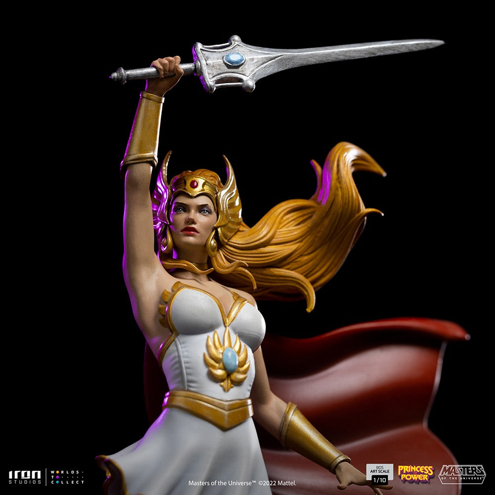 Estátua She-Ra Princesa do Poder - He-Man e os Mestres do Universo - Art Scale 1/10 - Iron Studios