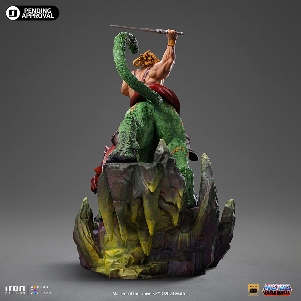 Estátua He-Man e o Gato Guerreiro Deluxe - He-Man e os Mestres do Universo - Art Scale 1/10 - Iron Studios