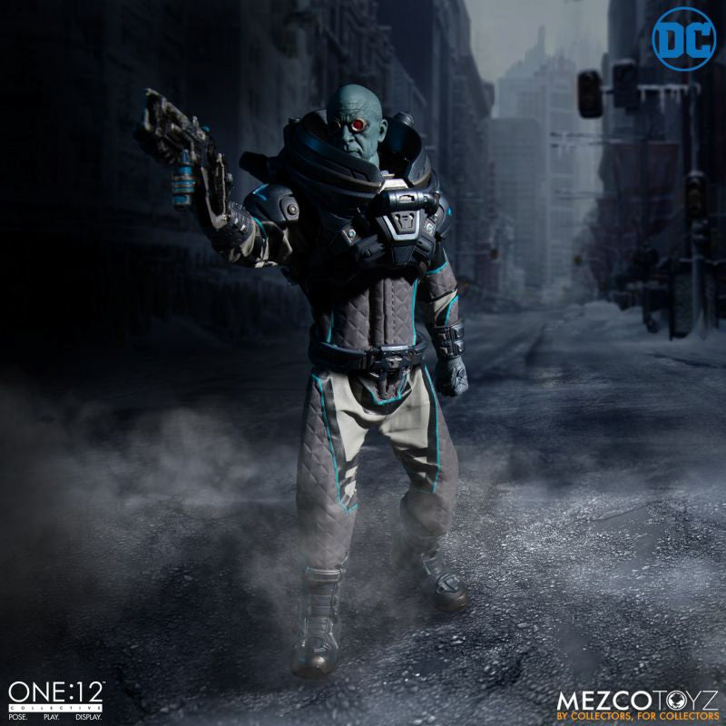 Mr. Freeze Deluxe Edition - DC - 1/12 Collective - Mezco