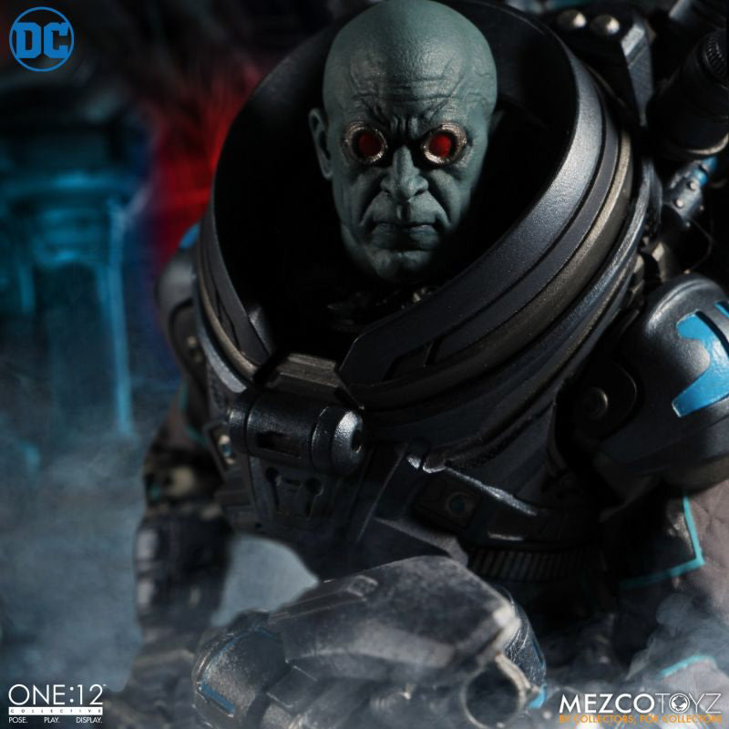 Mr. Freeze Deluxe Edition - DC - 1/12 Collective - Mezco