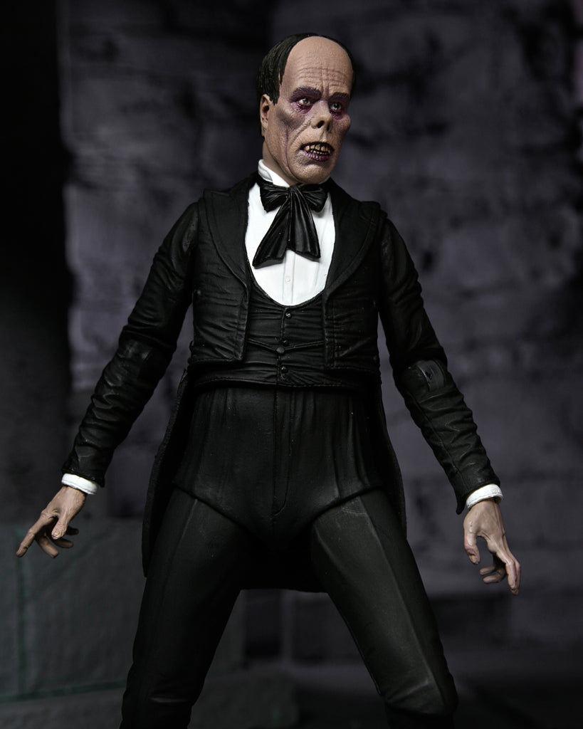Figura Ultimate Phantom Color - O Fantasma da Ópera 1925 - 7'' Scale - Neca