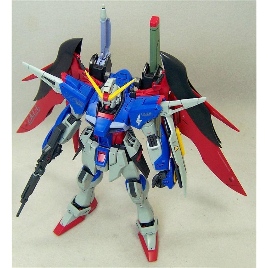 ZGMF-X42S Destiny Gundam - Gundam - MG 1/100 - Bandai