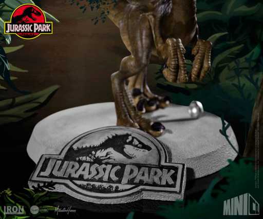 Estátua Ian Malcon - Jurassic Park - MiniCo -  Iron Studios