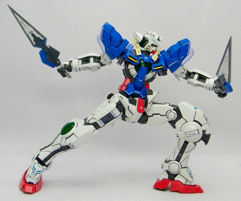 GN-001 Gundam Exia – MG 1/100 – Bandai