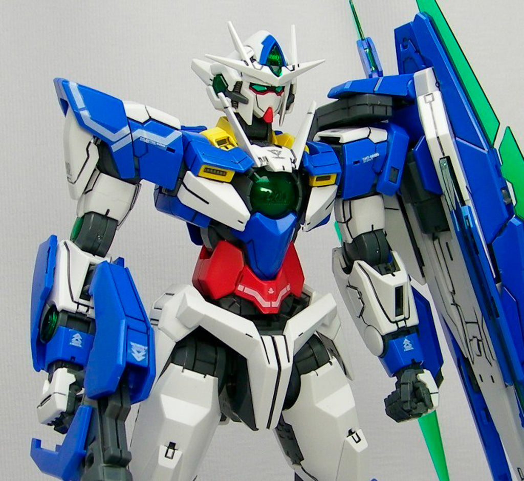 GNT-0000 Gundam OO QanT - Gundam - MG 1/100 - Bandai