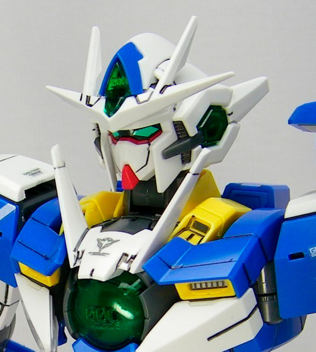 GNT-0000 Gundam OO QanT - Gundam - MG 1/100 - Bandai