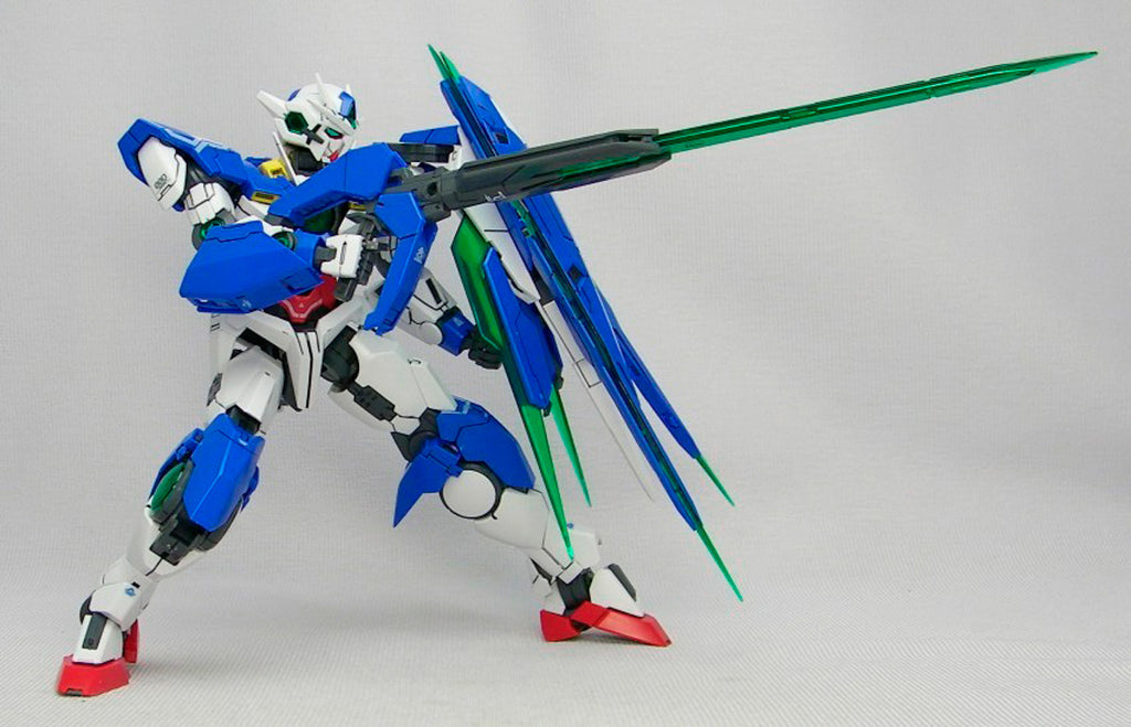 GNT-0000 Gundam OO QanT - Gundam - MG 1/100 - Bandai