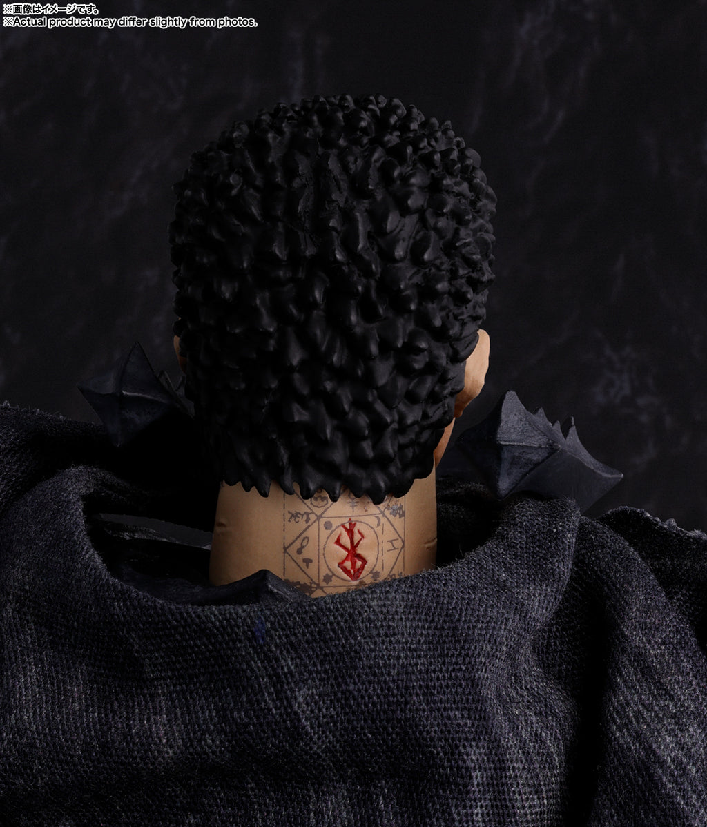 Figura Guts Berserker Armor - Berserk - S.H.Figuarts - Bandai