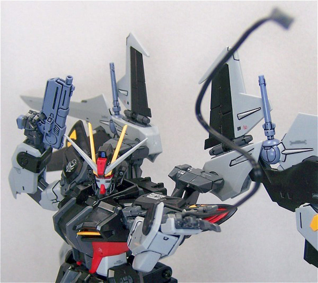 Strike Noir Gundam - Gundam - MG 1/100 - Bandai