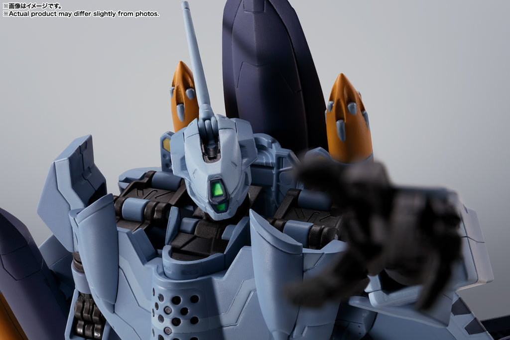 Figura VF-0A Phoenix Shin Kudo Use and QF-2200D-B Ghost - Macross Zero - Hi Metal R - Bandai