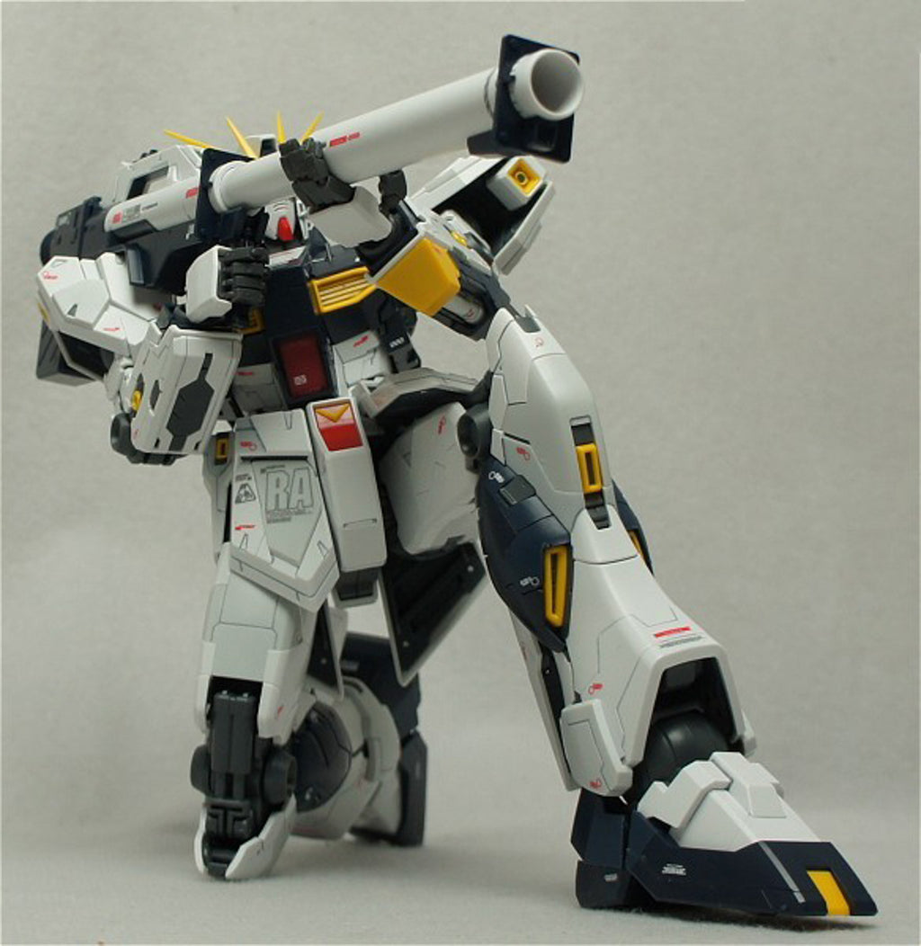 Nu Gundam Ver KA - Gundam - MG 1/100 - Bandai