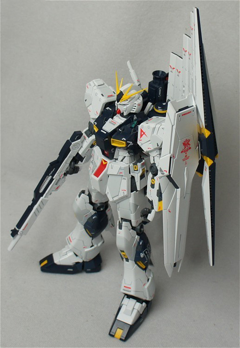 Nu Gundam Ver KA - Gundam - MG 1/100 - Bandai
