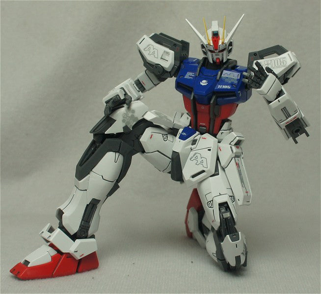 Aile Strike Gundam Ver. RM - Gundam - MG 1/100 - Bandai