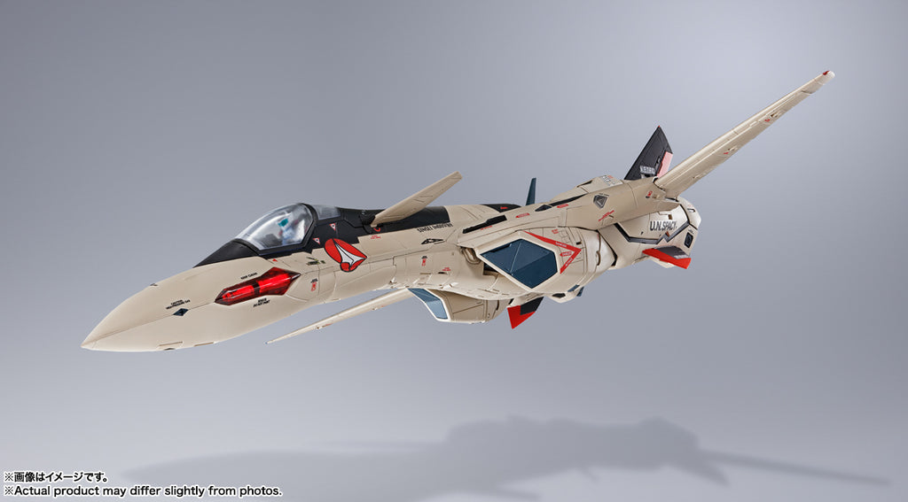 FIgura YF-19 Excalibur Isamu Alva Dyson Use - Macross Plus - DX Chogokin - Bandai
