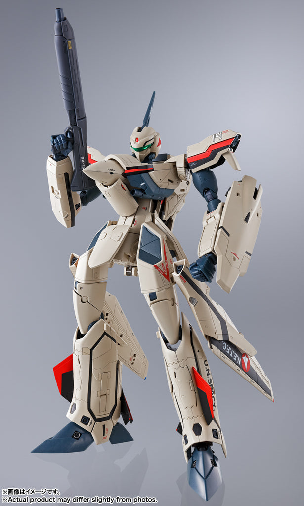 FIgura YF-19 Excalibur Isamu Alva Dyson Use - Macross Plus - DX Chogokin - Bandai