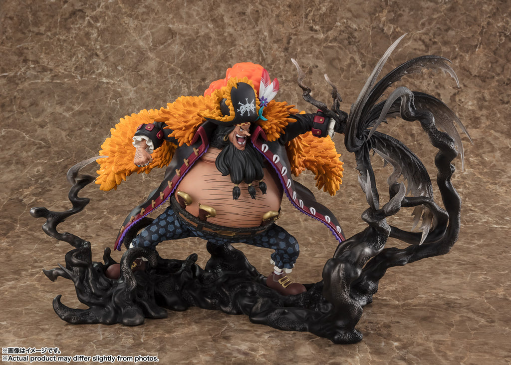 Estátua Marshall D. Teach Kurouzu - One Piece - Figuarts Zero - Bandai