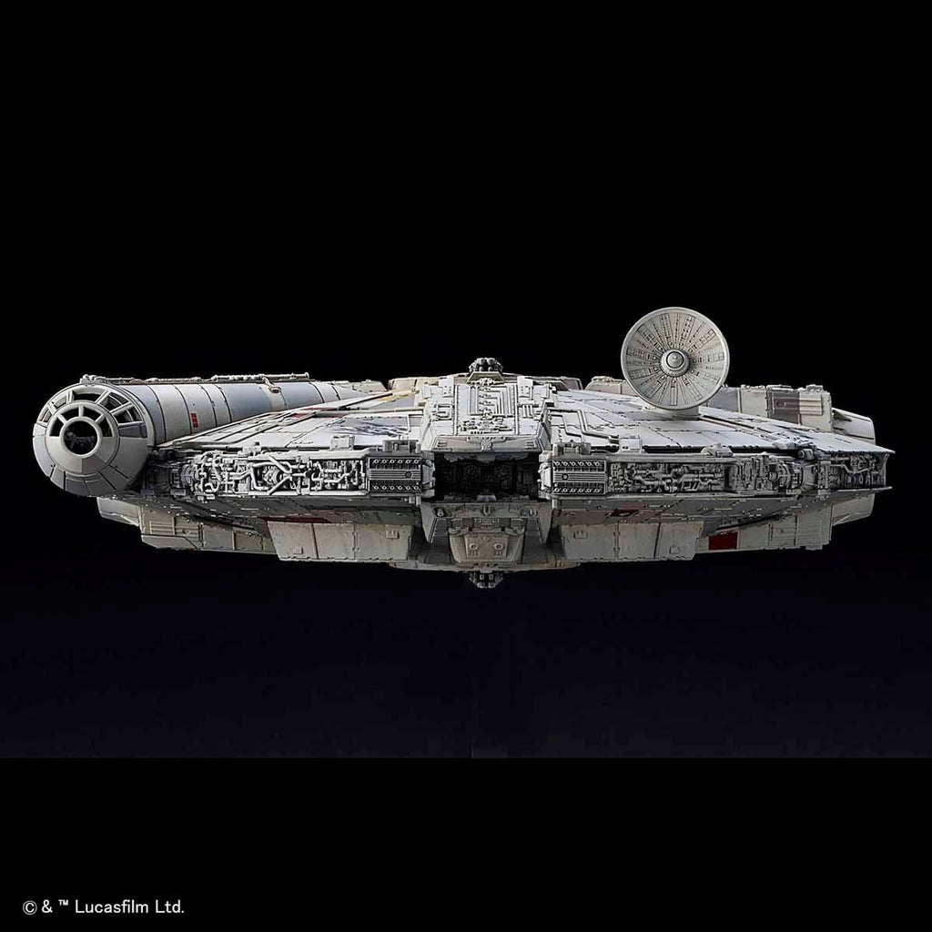 Millennium Falcon Star Wars The Rise of Skywalker - Star Wars - 1/144 Scale - Bandai