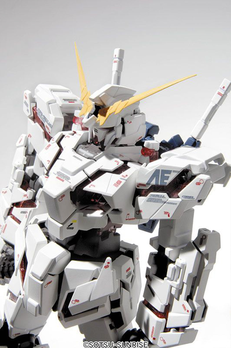 Unicorn Gundam Ver KA - Gundam - MG 1/100 - Bandai – Iron Studios
