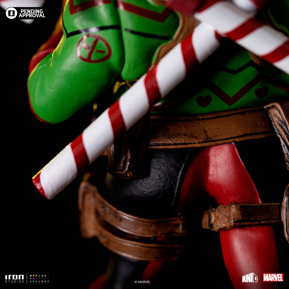 Estátua Deadpool Holidays Ver - Marvel Comics - MiniCo - Iron Studios