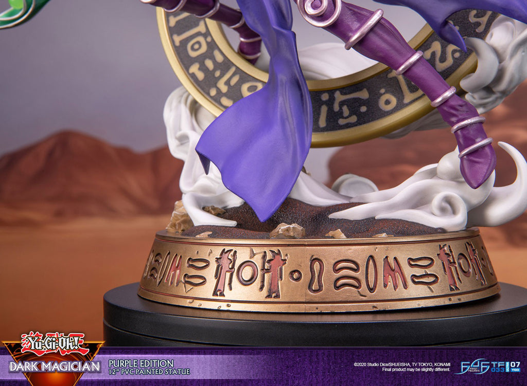 Estátua Mago Negro - Yu Gi Oh - Standard Purple Edition - First 4 Figures