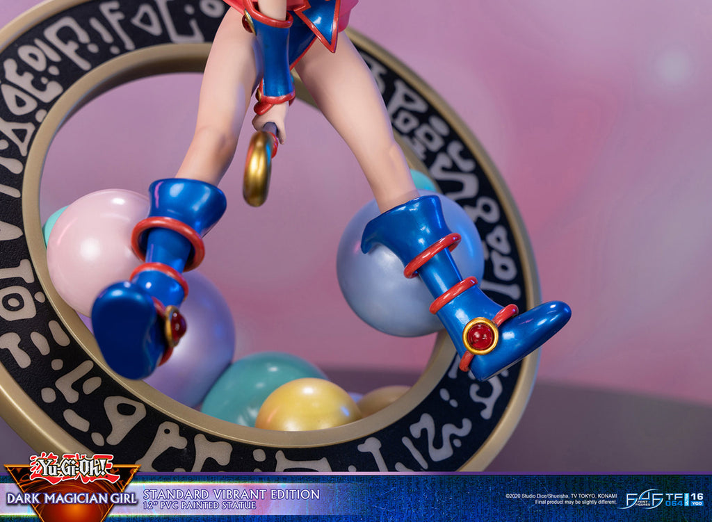 Estátua Maga Negra Vibrant Edition - Yu Gi Oh - Standard Edition - First 4 Figures