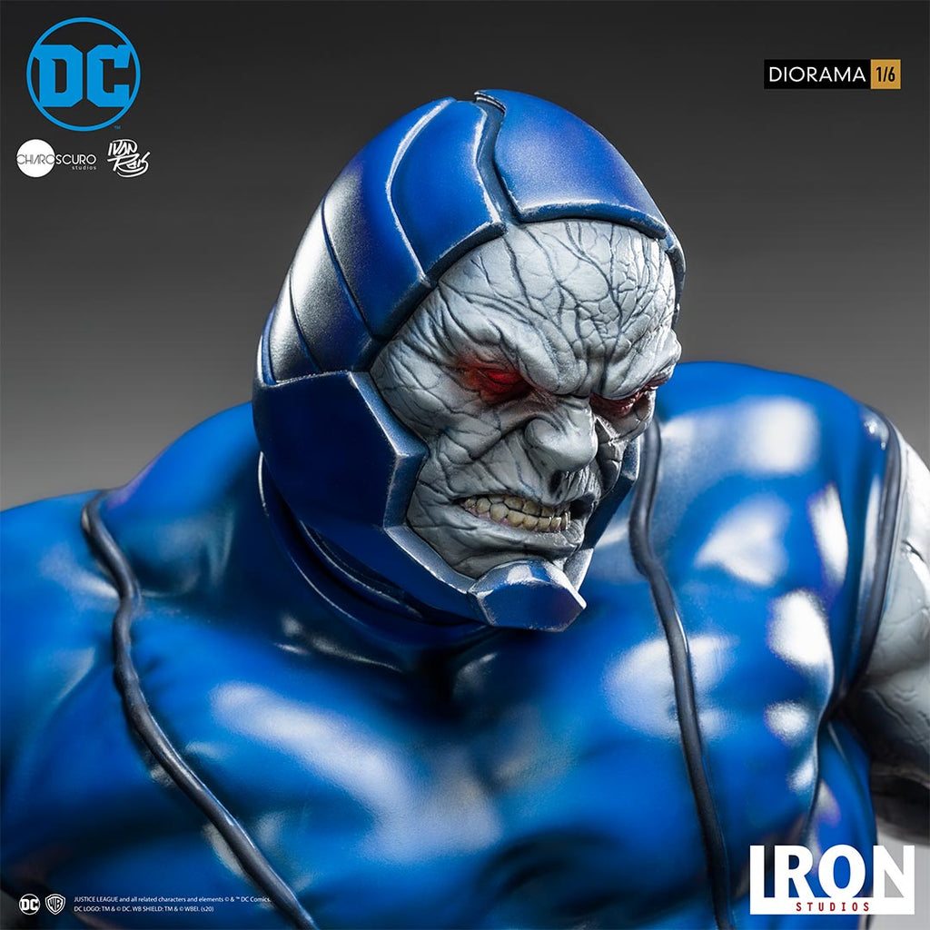 Diorama Wonder Woman VS Darkseid 1/6 - DC Comics By Ivan Reis - Iron Studios