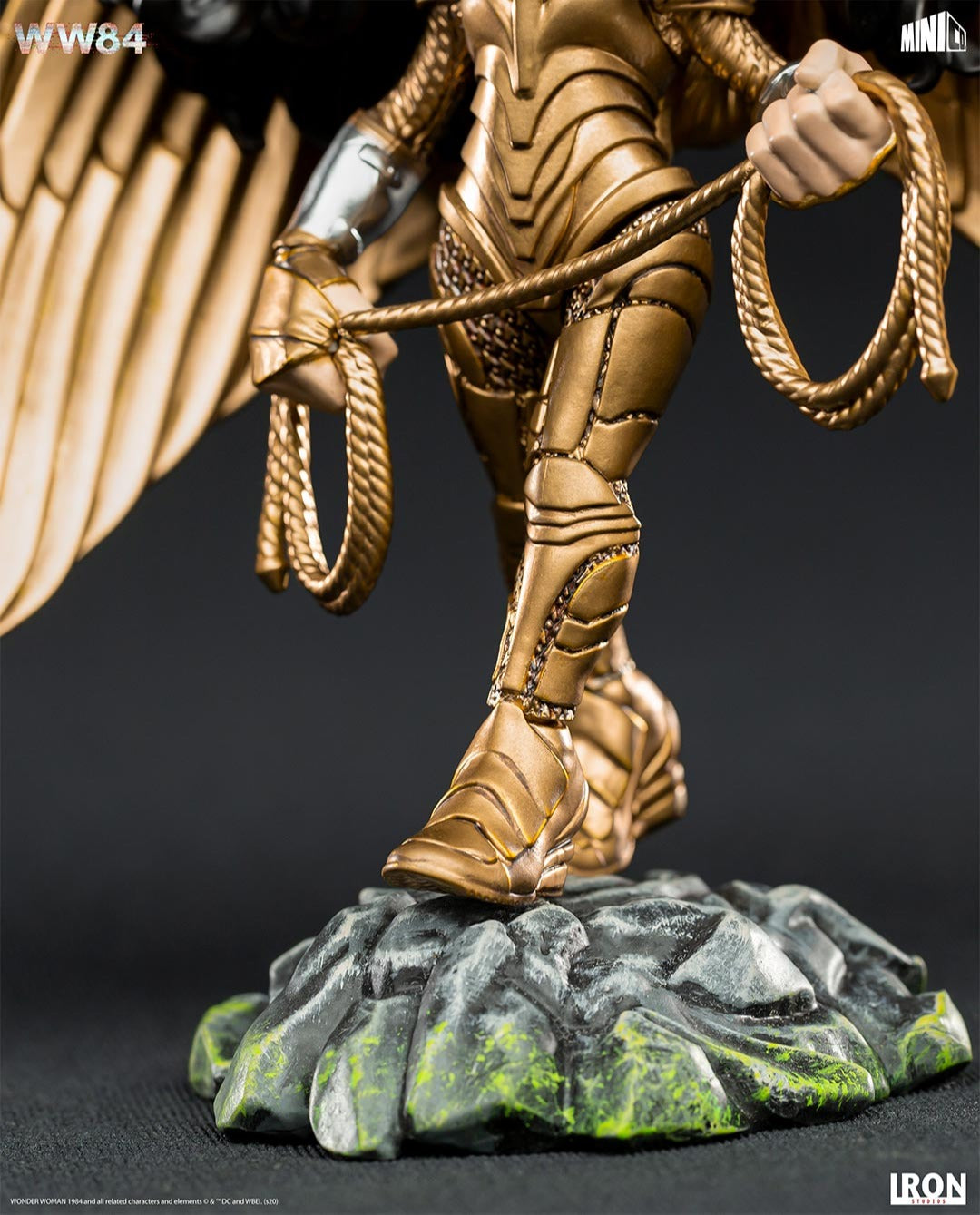 Estátua Wonder Woman Armored Version - WW84 - Iron Studios – Iron