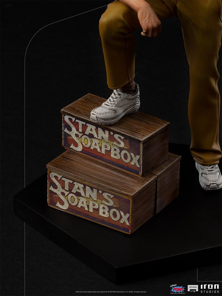 Estátua Stan Lee Regular Art Scale 1/10 - Iron Studios