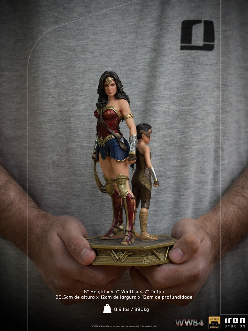 Estátua Wonder Woman & Young Diana Deluxe - WW84 - Art Scale 1/10 ? Iron Studios