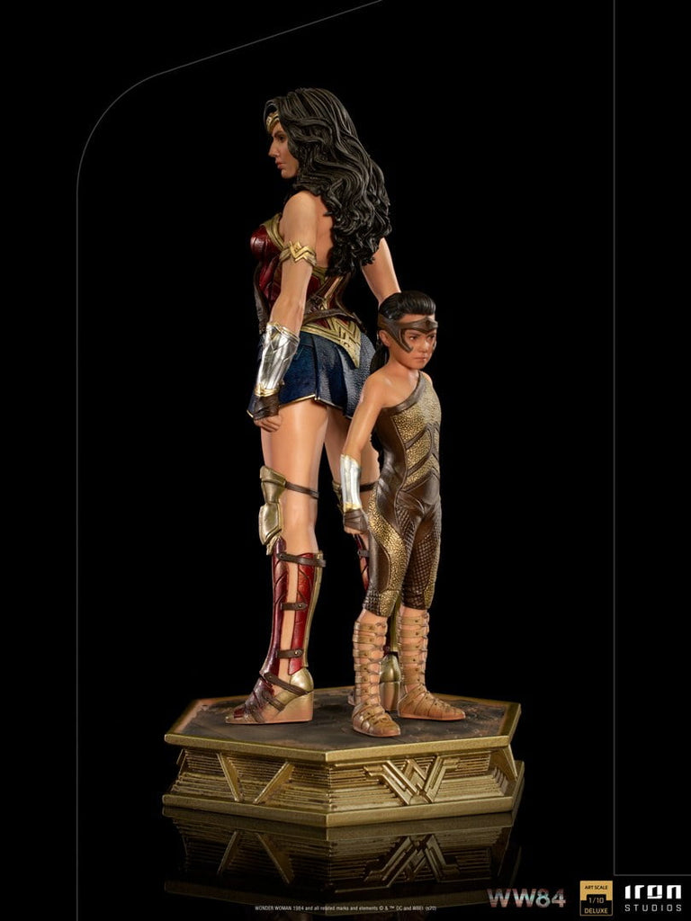 Estátua Wonder Woman & Young Diana Deluxe - WW84 - Art Scale 1/10 ? Iron Studios