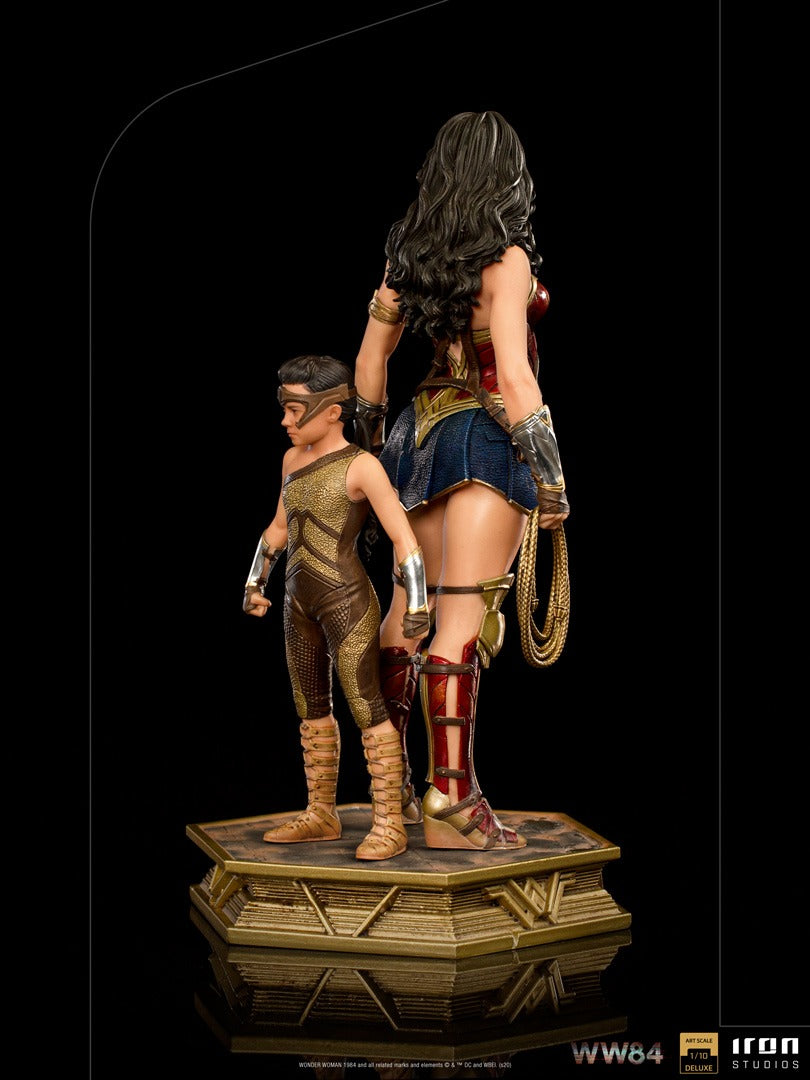 Estátua Wonder Woman & Young Diana Deluxe - WW84 - Art Scale 1/10 ? Iron Studios
