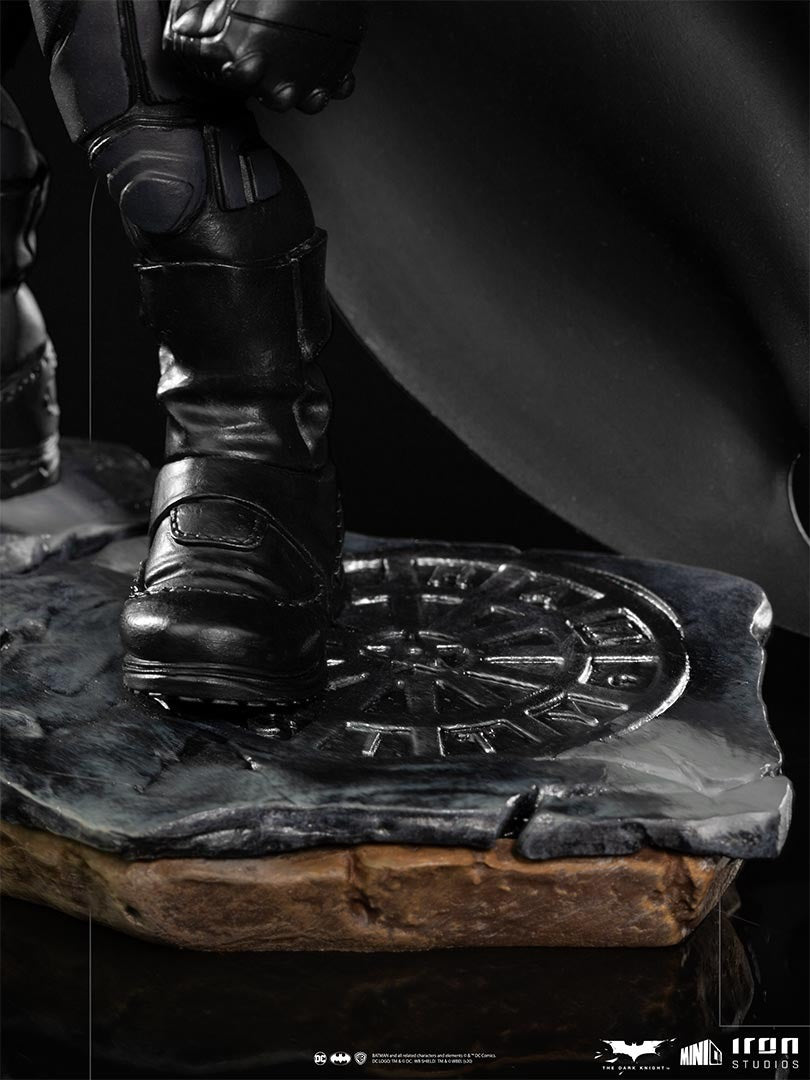 Estátua Batman - The Dark Knight - MiniCo - Iron Studios