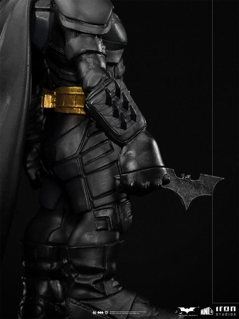 Estátua Batman - The Dark Knight - MiniCo - Iron Studios