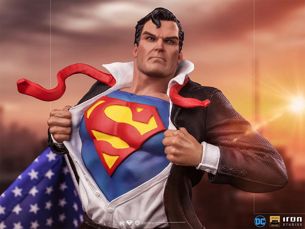 Estátua Clark Kent Deluxe - DC Comics - Art Scale 1/10 - Iron Studios