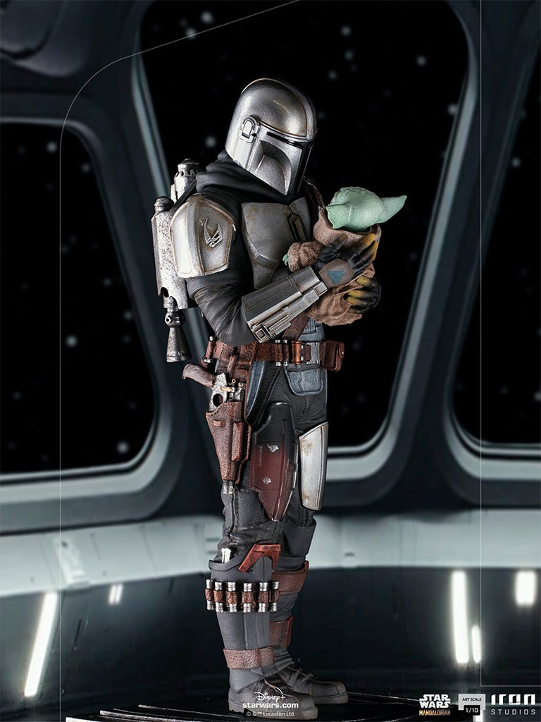 Estátua The Mandalorian and Grogu - The Mandalorian - Art Scale 1/10 -  Iron Studios