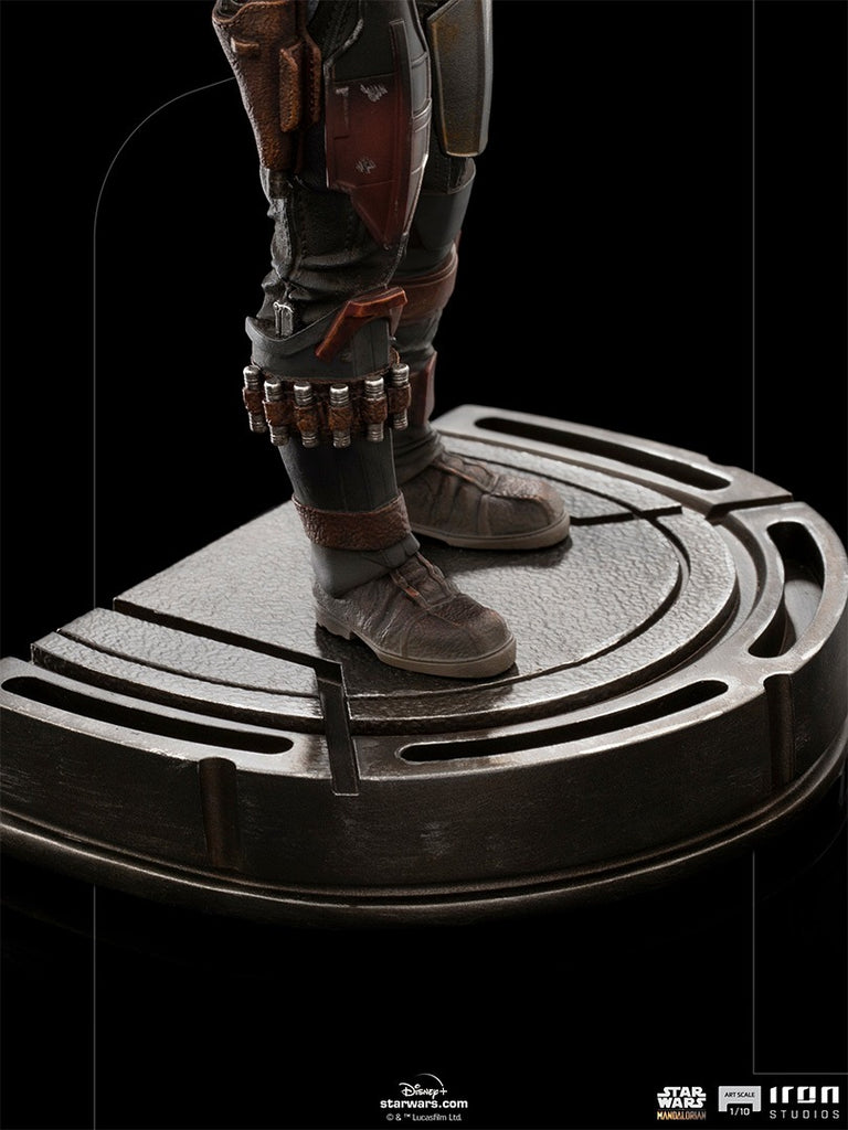 Estátua The Mandalorian and Grogu - The Mandalorian - Art Scale 1/10 -  Iron Studios